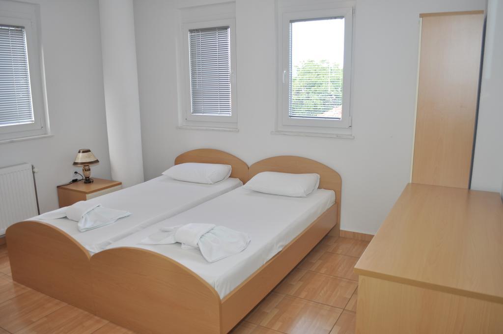 Guest House Miranda Ohrid Eksteriør billede