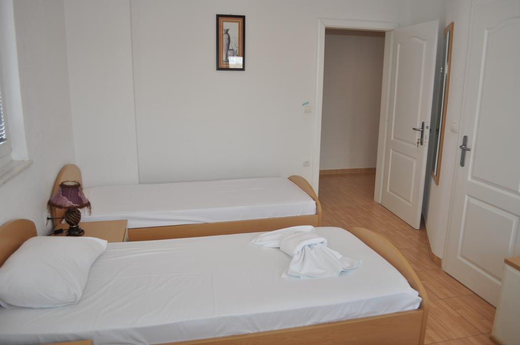Guest House Miranda Ohrid Eksteriør billede
